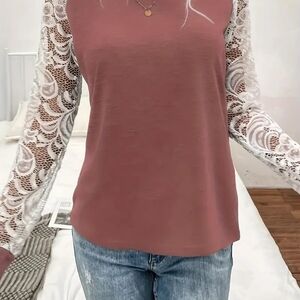 Women's Lace Sleeve Top - Mauve